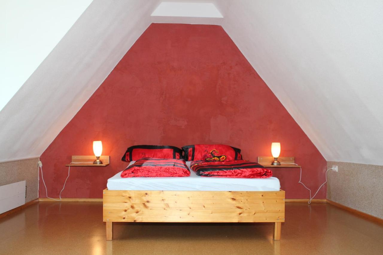 Fewo Am Schlossberg ノイジッツ エクステリア 写真